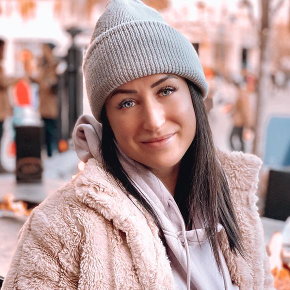 Meet your Posher, Mélissa - Picture 1 of 1